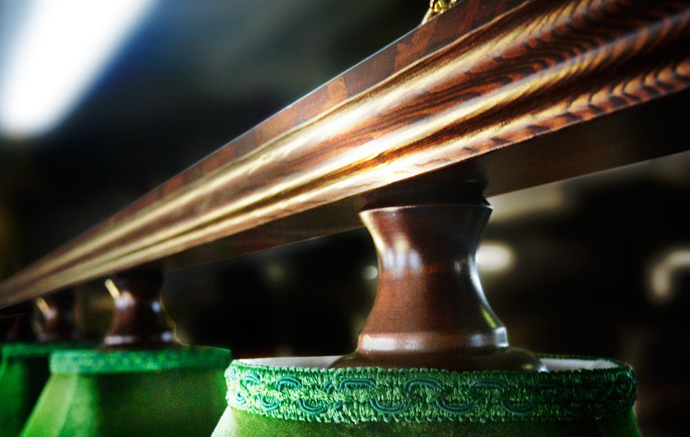 Лампа Классика 1 4пл. сосна (№4 ,Бархат красный,бахрома желтая,фурнитура золото)