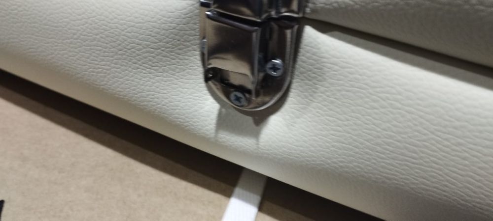 Массажный стол Aluminium (beige) Бежевый УЦЕНКА №36