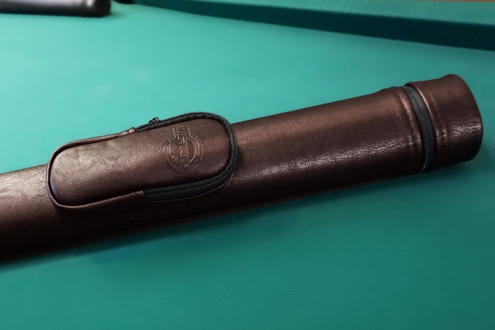 Тубус на 3-х составной кий Меркури с карманом (черный)